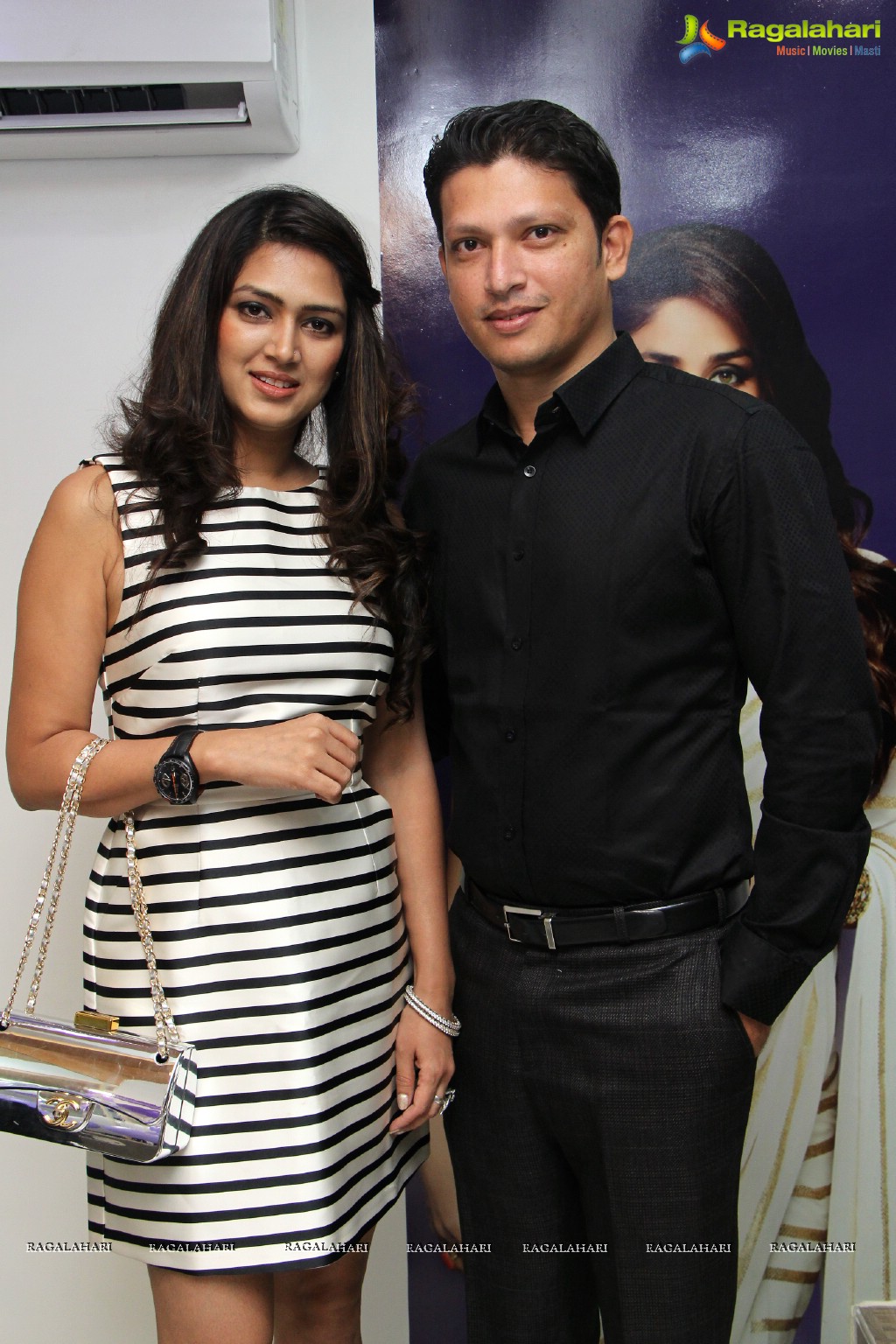 Jyotii Sethi launches Naturals Family Salon at Miyapur, Hyderabad