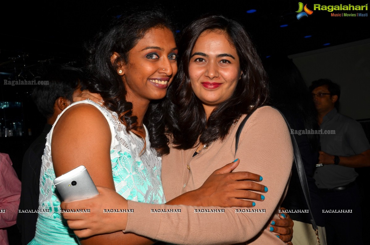 Rajeshwari Sainath - Vyshnavie Sainath Birthday Bash 2015 at Tap Quench Bar, Hyderabad