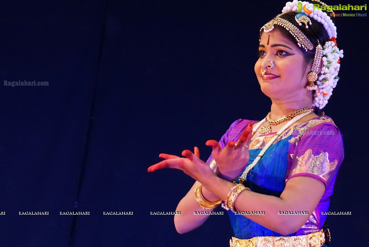 Srimukhi's Bharatanatyam Arangetram at Ravindra Bharathi