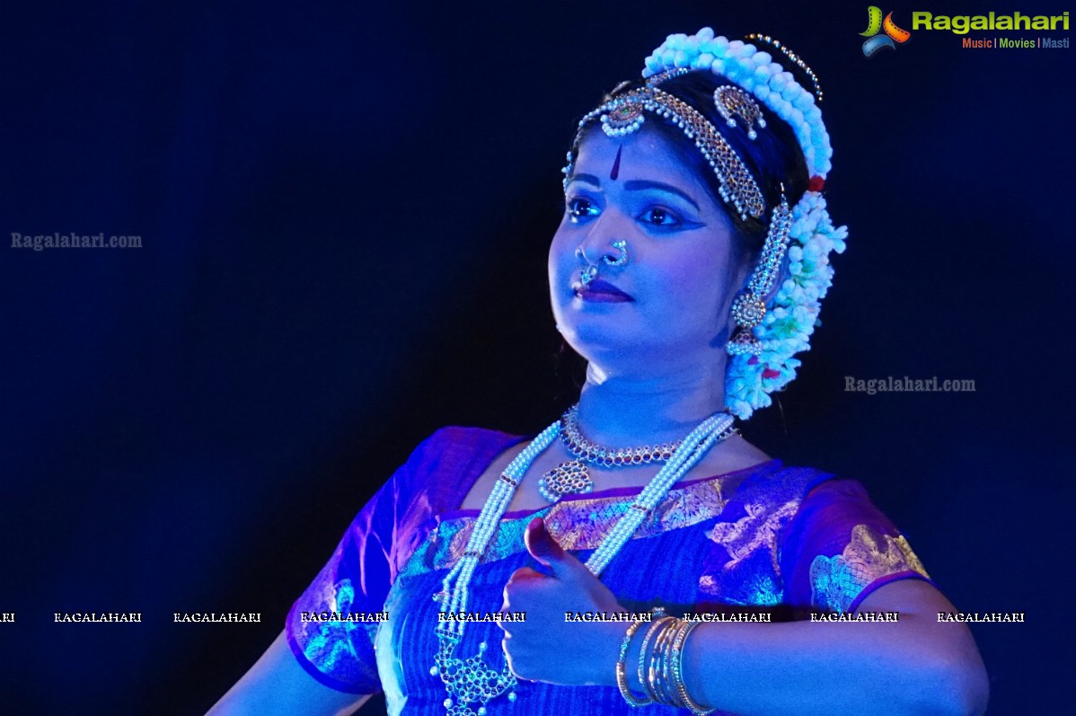 Srimukhi's Bharatanatyam Arangetram at Ravindra Bharathi