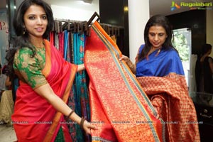 Sakhi Fashions