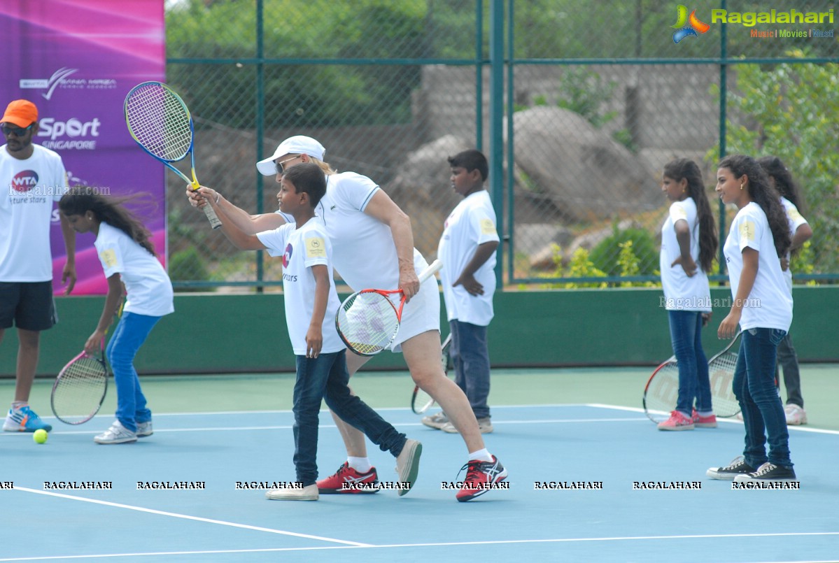 Sania Mirza-Martina Navratilova at WTA - The 'Future Stars Masterclass, Hyderabad