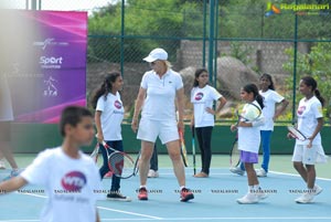 Sania Mirza-Martina Navratilova