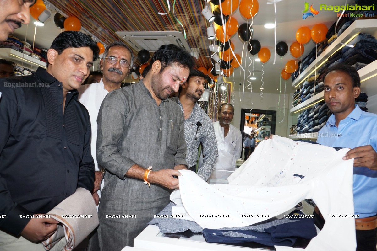 Shaddows Store Launch, Hyderabad