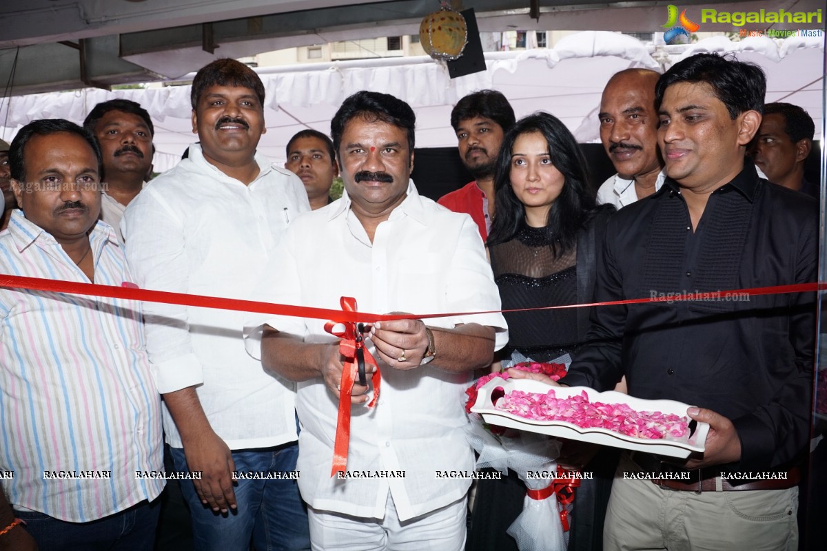 Shaddows Store Launch, Hyderabad