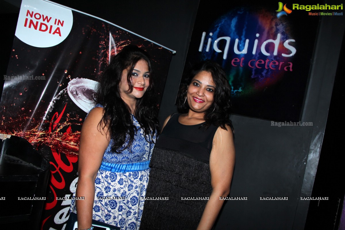 Shazia Bakal Shariff Birthday Bash 2015 at Liquids, Hyderabad