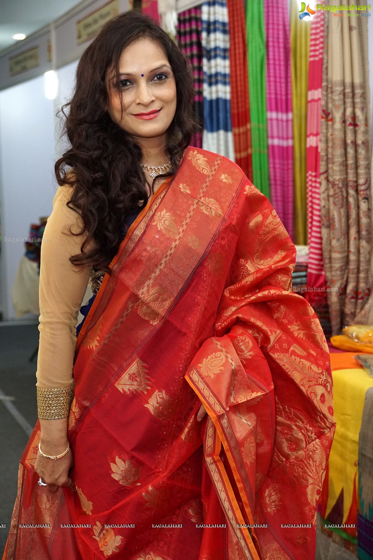 Bina Mehta launches Silk India Expo at Shilpakala Vedika, Hyderabad