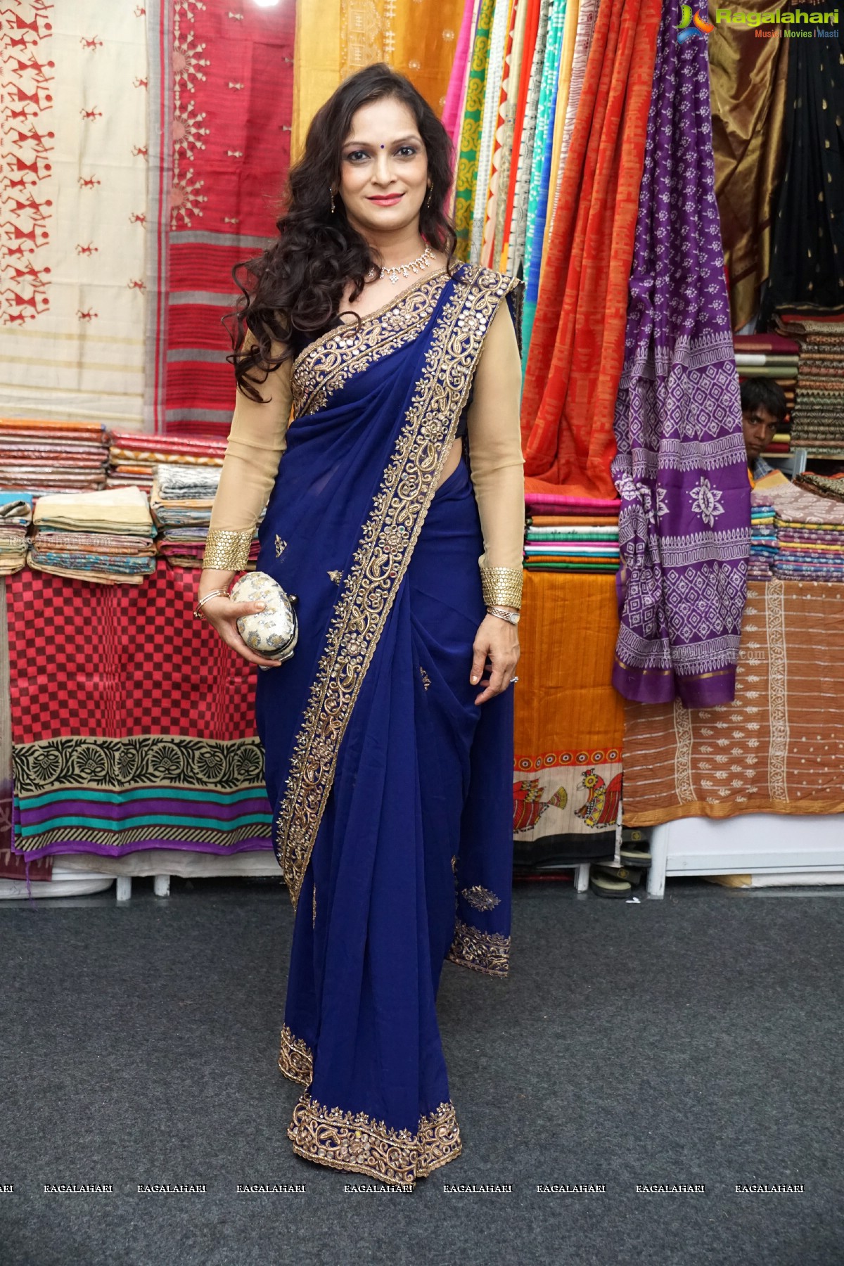 Bina Mehta launches Silk India Expo at Shilpakala Vedika, Hyderabad