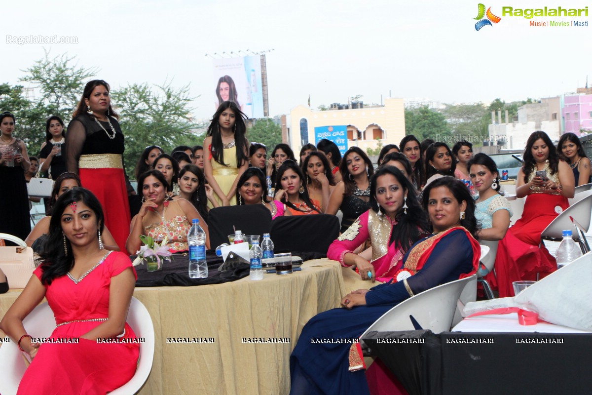 Stylish Divas Fashion Walk at The Park, Hyderabad