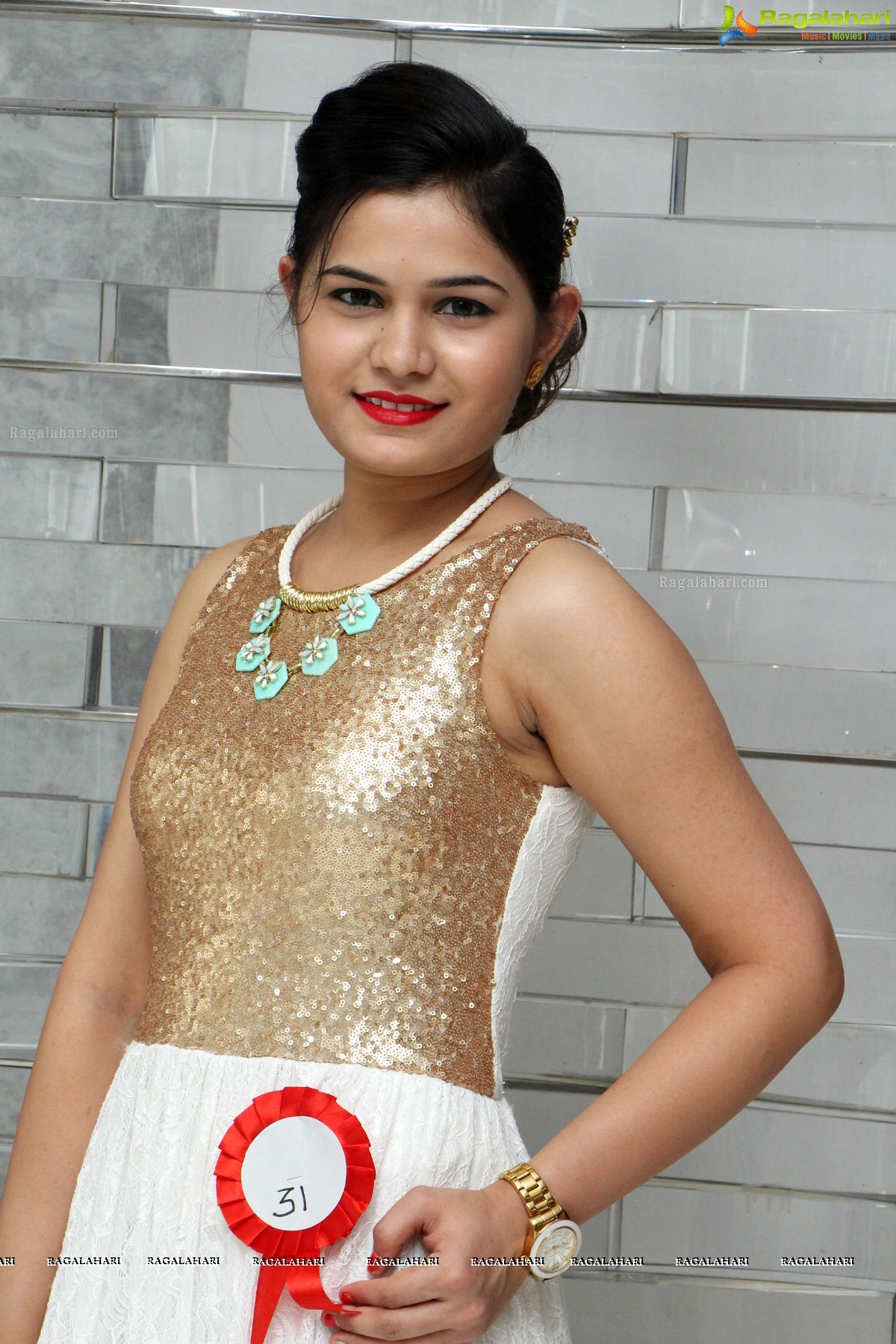 Stylish Divas Fashion Walk at The Park, Hyderabad