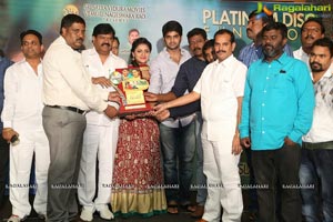 Nee Jathaleka Platinum Disc