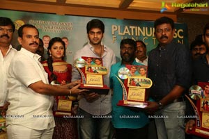 Nee Jathaleka Platinum Disc