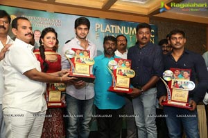 Nee Jathaleka Platinum Disc