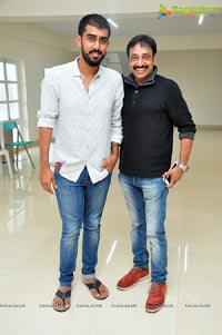 Pelli Choopulu Press Meet