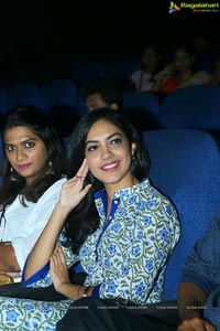 Pelli Choopulu Premiere Show