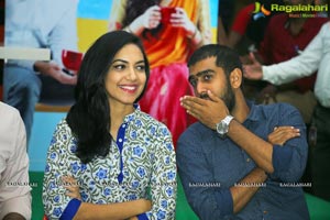 Pelli Choopulu Premiere Show