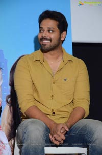 Pelli Choopulu