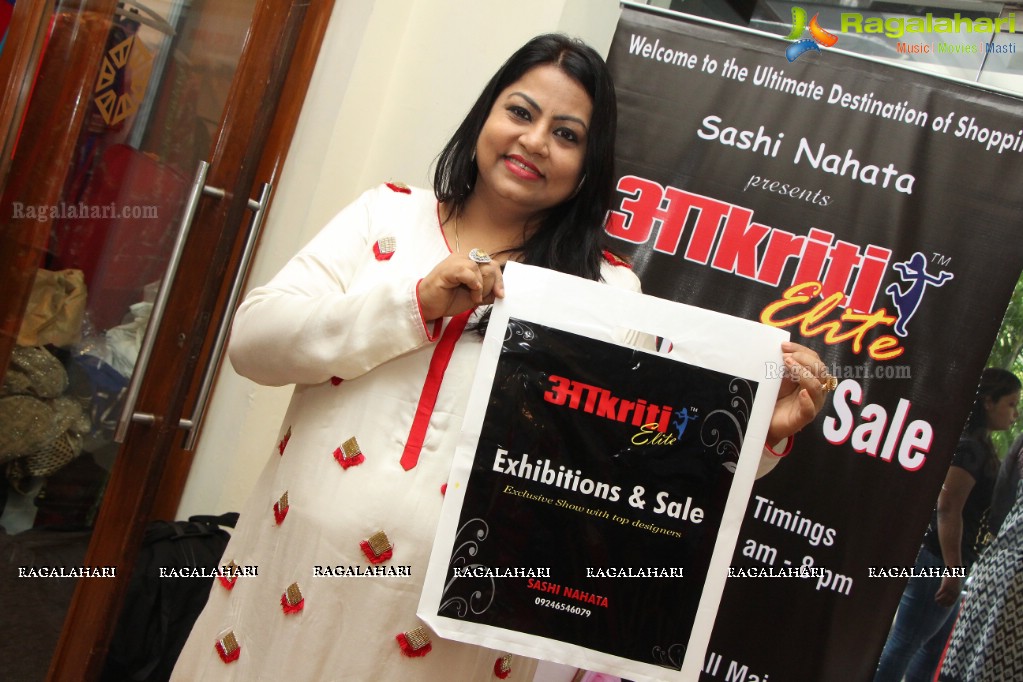 Ananya Simlai inaugurates Akritti Elite Exhibition and Sale at Taj Deccan, Hyderabad