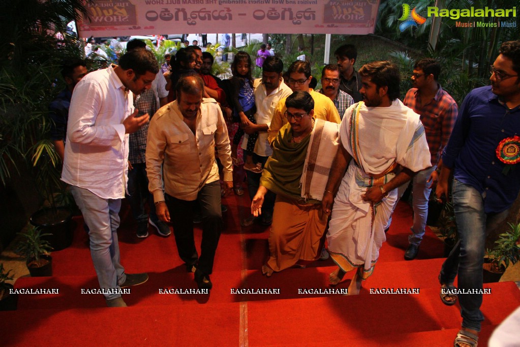 The Dream Bull Show in Hyderabad