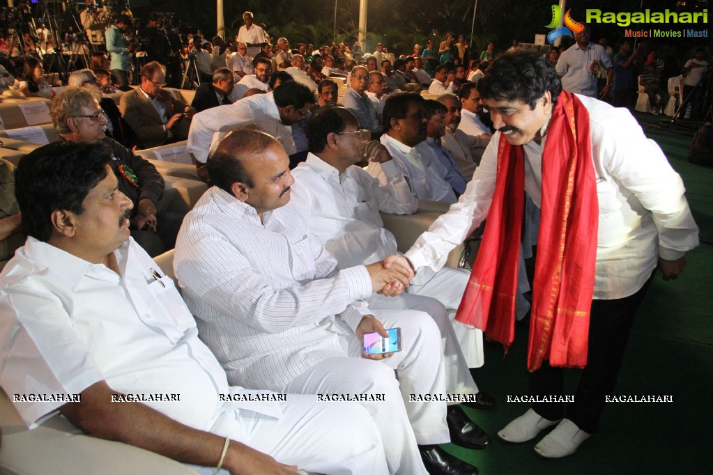 The Dream Bull Show in Hyderabad