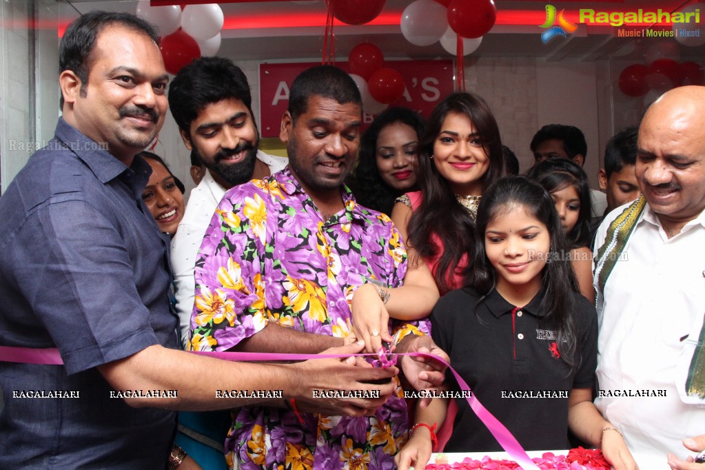 Ashwini and Bithiri Sathi launches Habibs Hair & Beauty Salon at Kothapet, Hyderabad