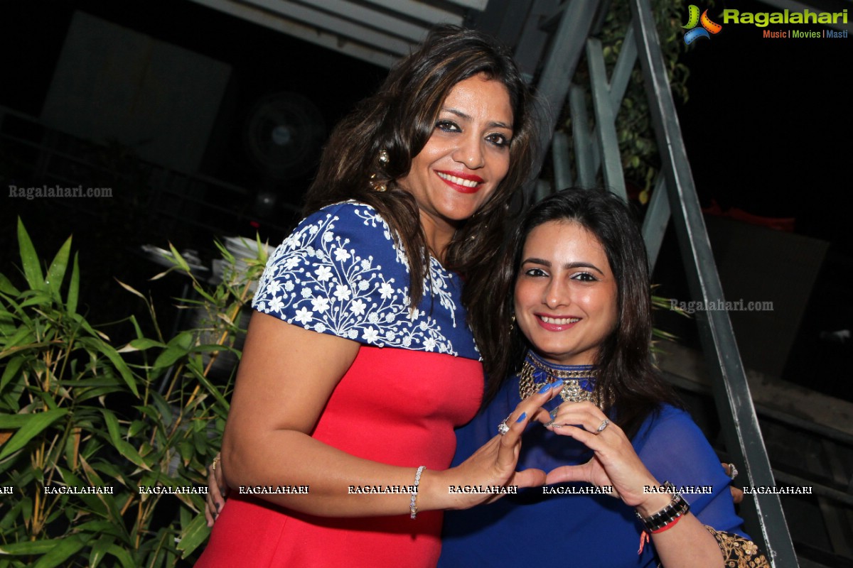 Harish-Hema Maheswari 22nd Anniversary Celebrations at Air Lounge