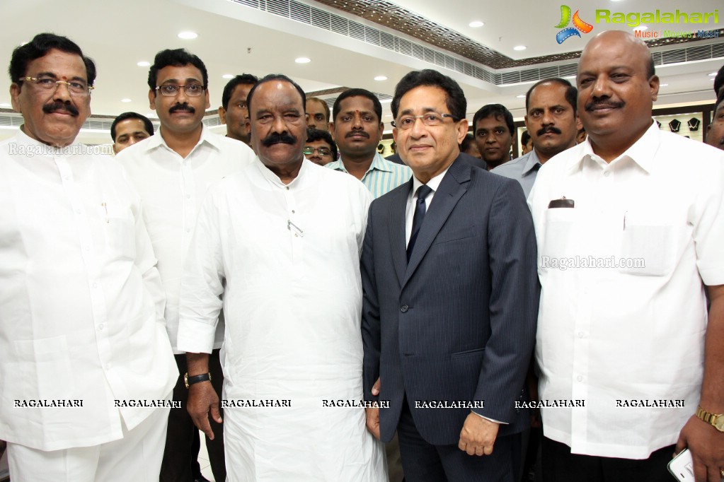 Joyalukkas inaugurates Hyderabad’s Biggest Jewellery Showroom in Punjagutta