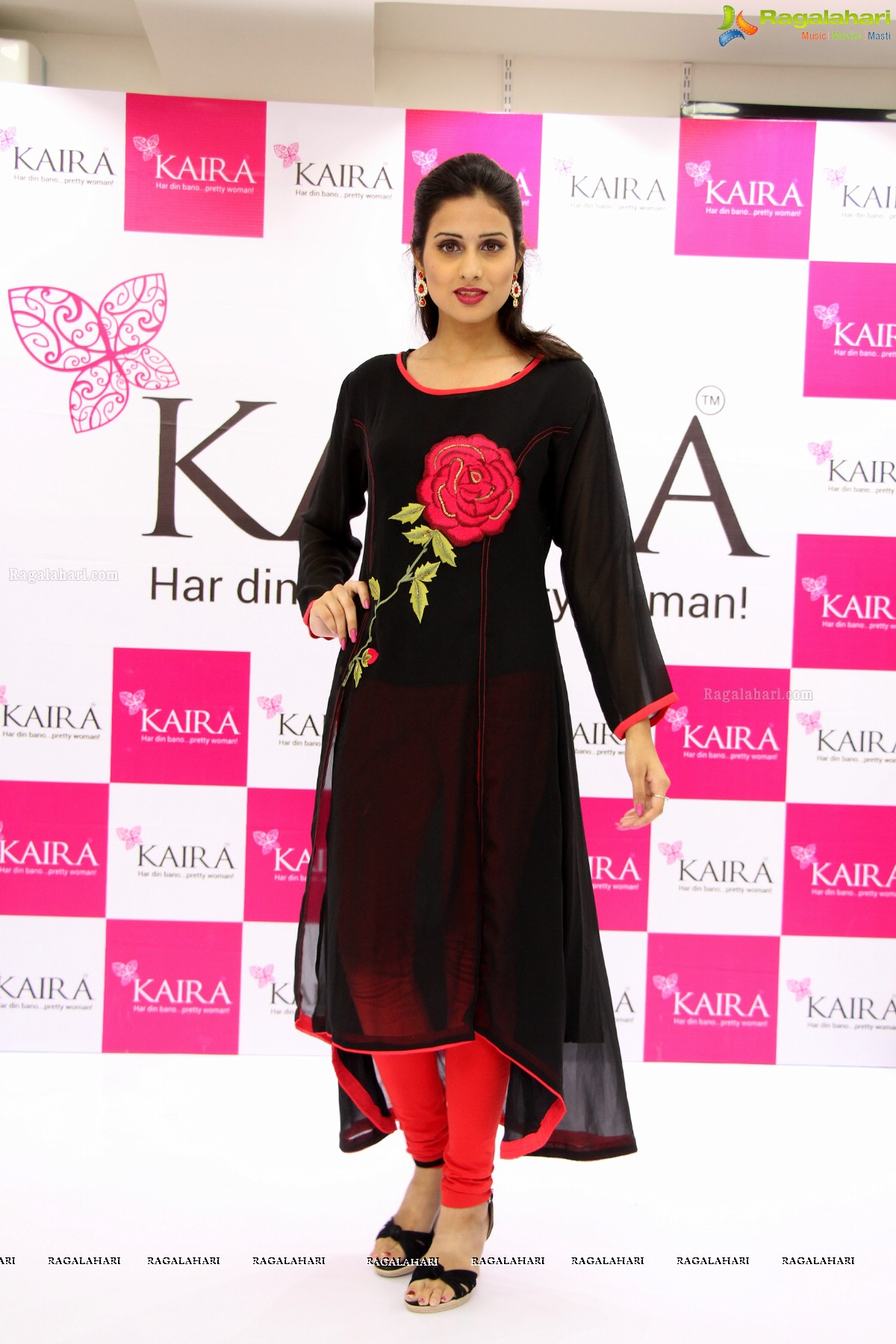 Kaira Fashion Show and Launch of All India Festive Season Special Collection