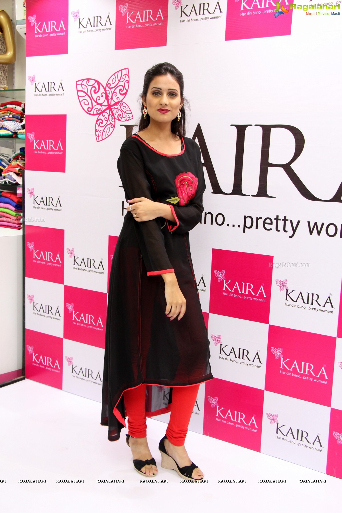 Kaira Fashion Show and Launch of All India Festive Season Special Collection