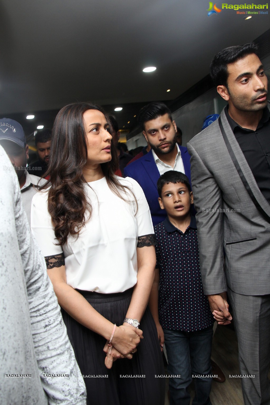 Namrata Shirodkar launches Kris Gethin's Gym at Kothapet, Hyderabad