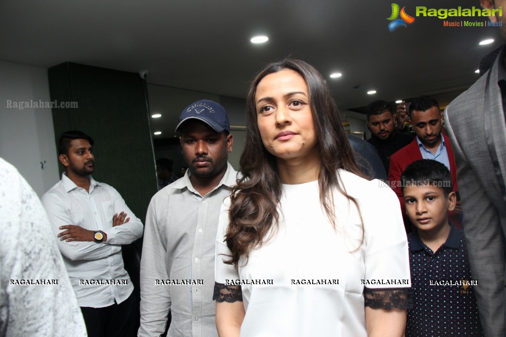 Namrata Shirodkar launches Kris Gethin's Gym at Kothapet, Hyderabad