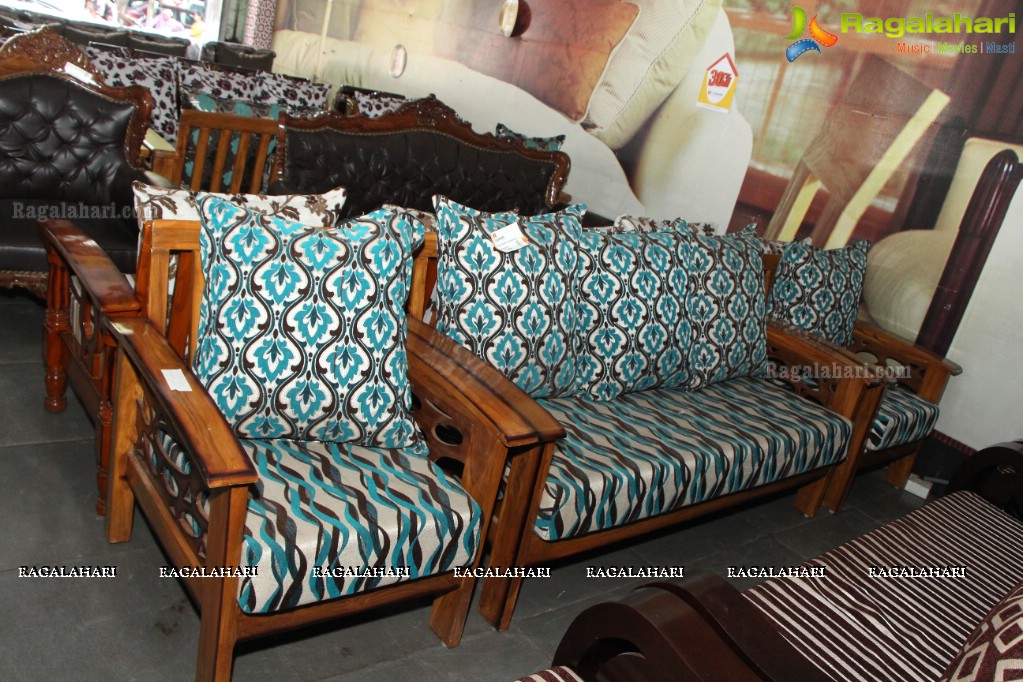 Sony Charishta launches Special Furniture at Lepakshi Furniture and Interiors