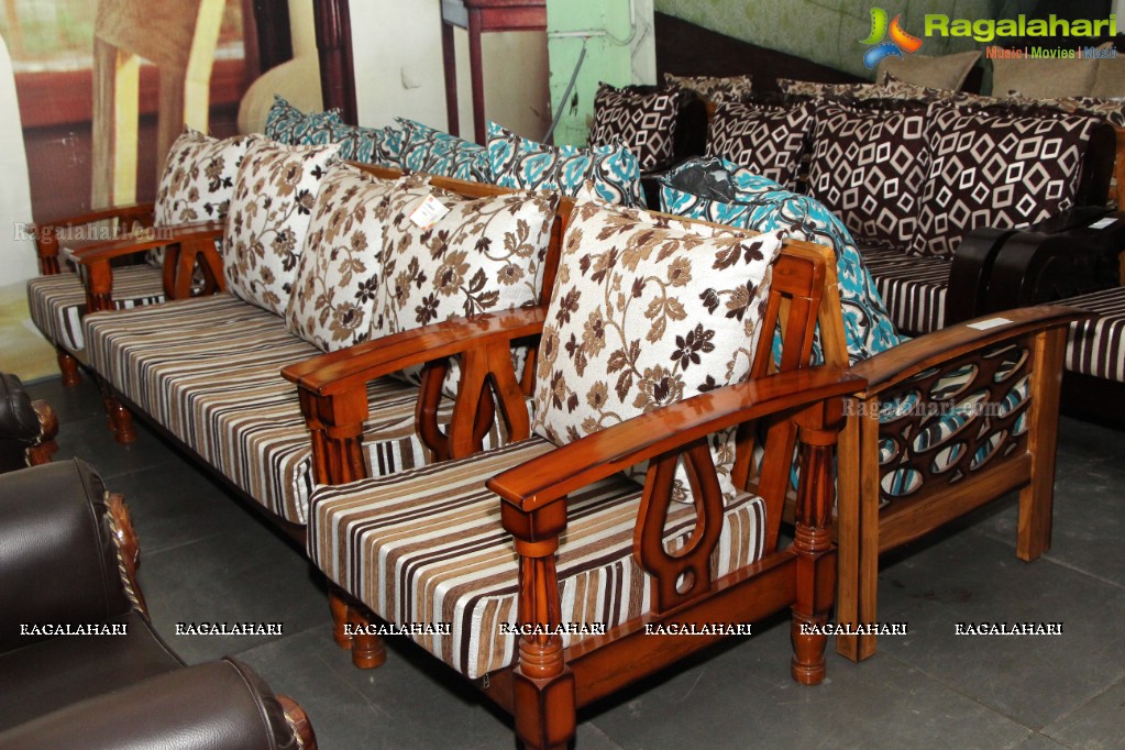 Sony Charishta launches Special Furniture at Lepakshi Furniture and Interiors