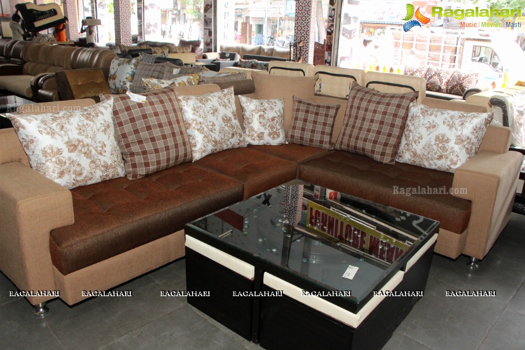 Sony Charishta launches Special Furniture at Lepakshi Furniture and Interiors