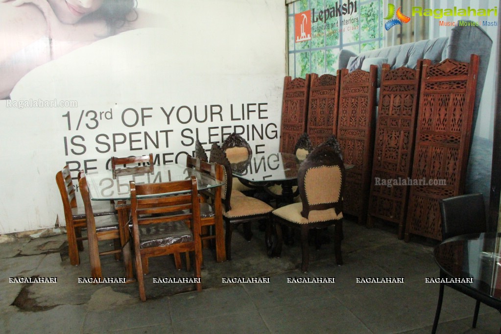 Sony Charishta launches Special Furniture at Lepakshi Furniture and Interiors