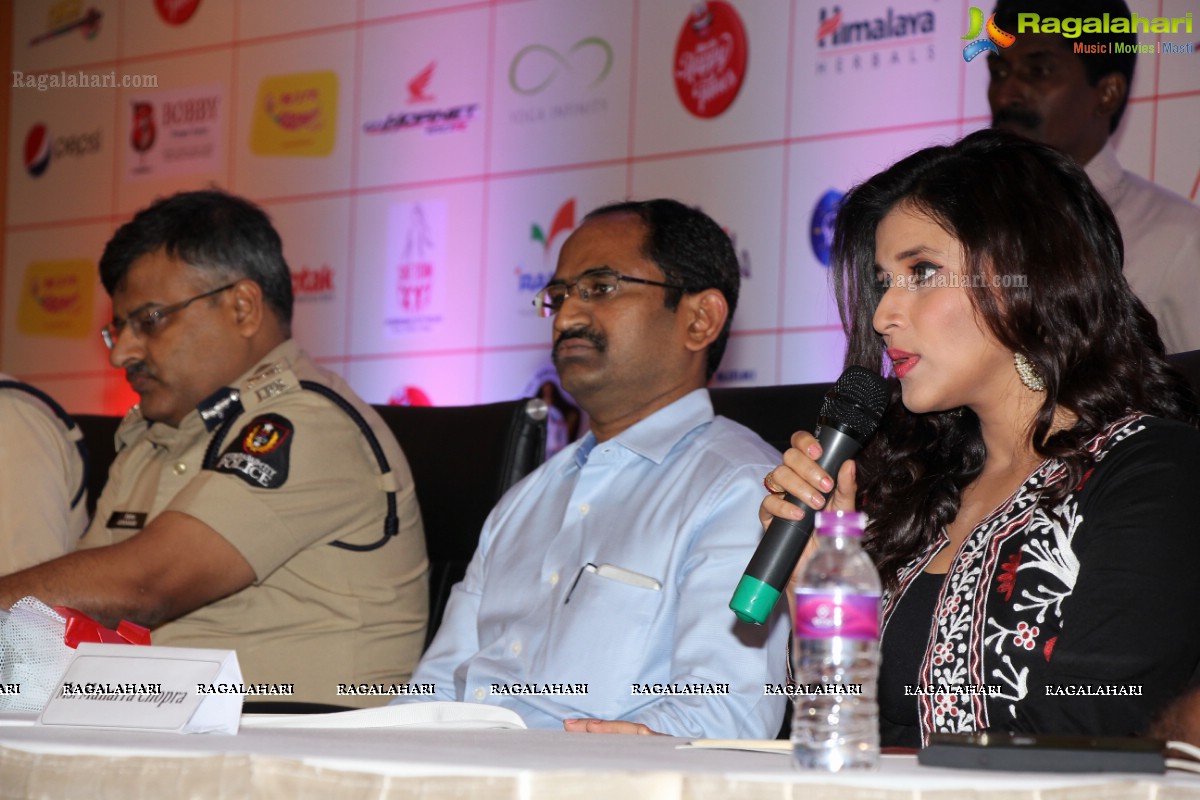 Mannara Chopra launches Radio Mirchi Happy Times Campaign at Daspalla, Hyderabad