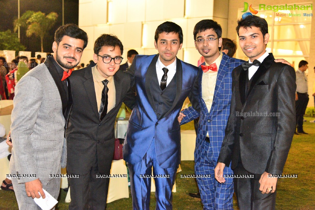 Grand Reception of Mohit Bung-Payal at Mayfair Convention, Hyderabad