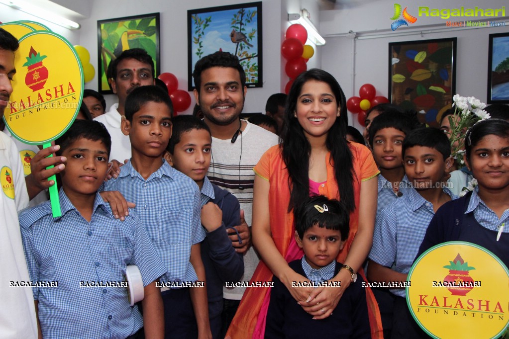 Rashmi Gautam at Kalasha Foundation's Akshara Kalasham Event at Ashray-Akruti, Hyderabad