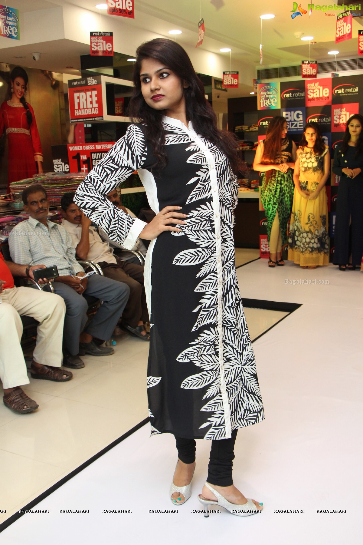 Women Power Offer Launch and Fashion Show at rst.retail, Hyderabad