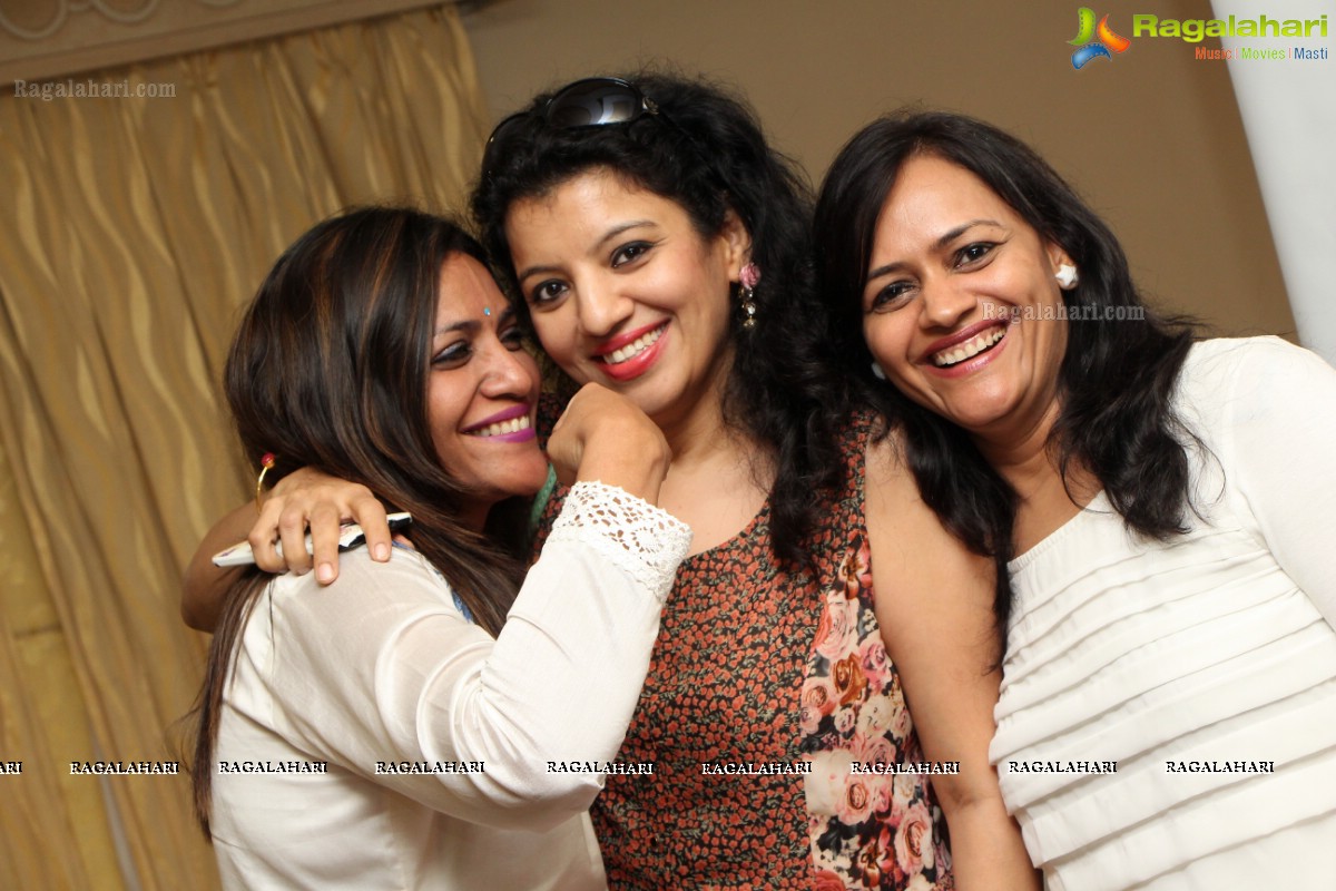 Shooting Stars - Samanvay Ladies Club Event at A'La Liberty, Hyderabad