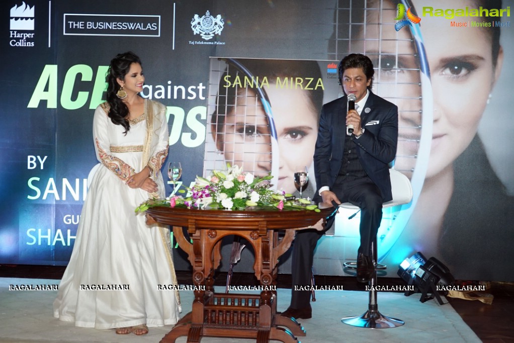 Shahrukh Khan unveils Sania Mirza Autobiography Book in Hyderabad