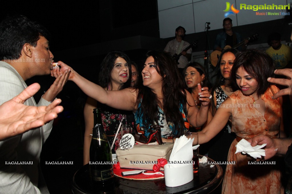 Shazia Bakal Shariff Birthday Party at Club Trinity