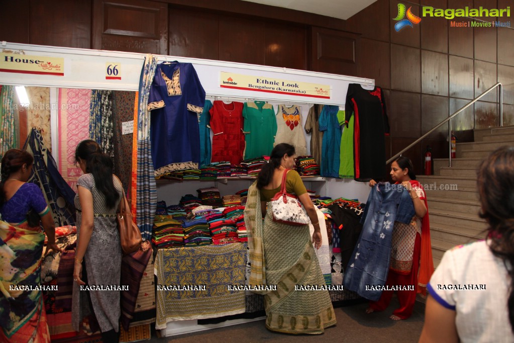 Gehana Vasisth Inaugurates Silk India Expo 2016 at The Gateway Hotel, Vizag