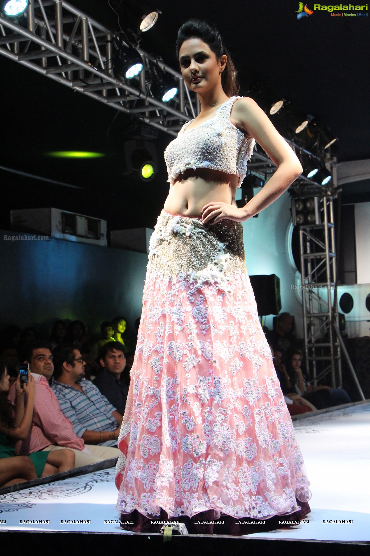 An Exclusive Fashion Show at The Wedding Vows Show, The Westin - Hyderabad Mindspace