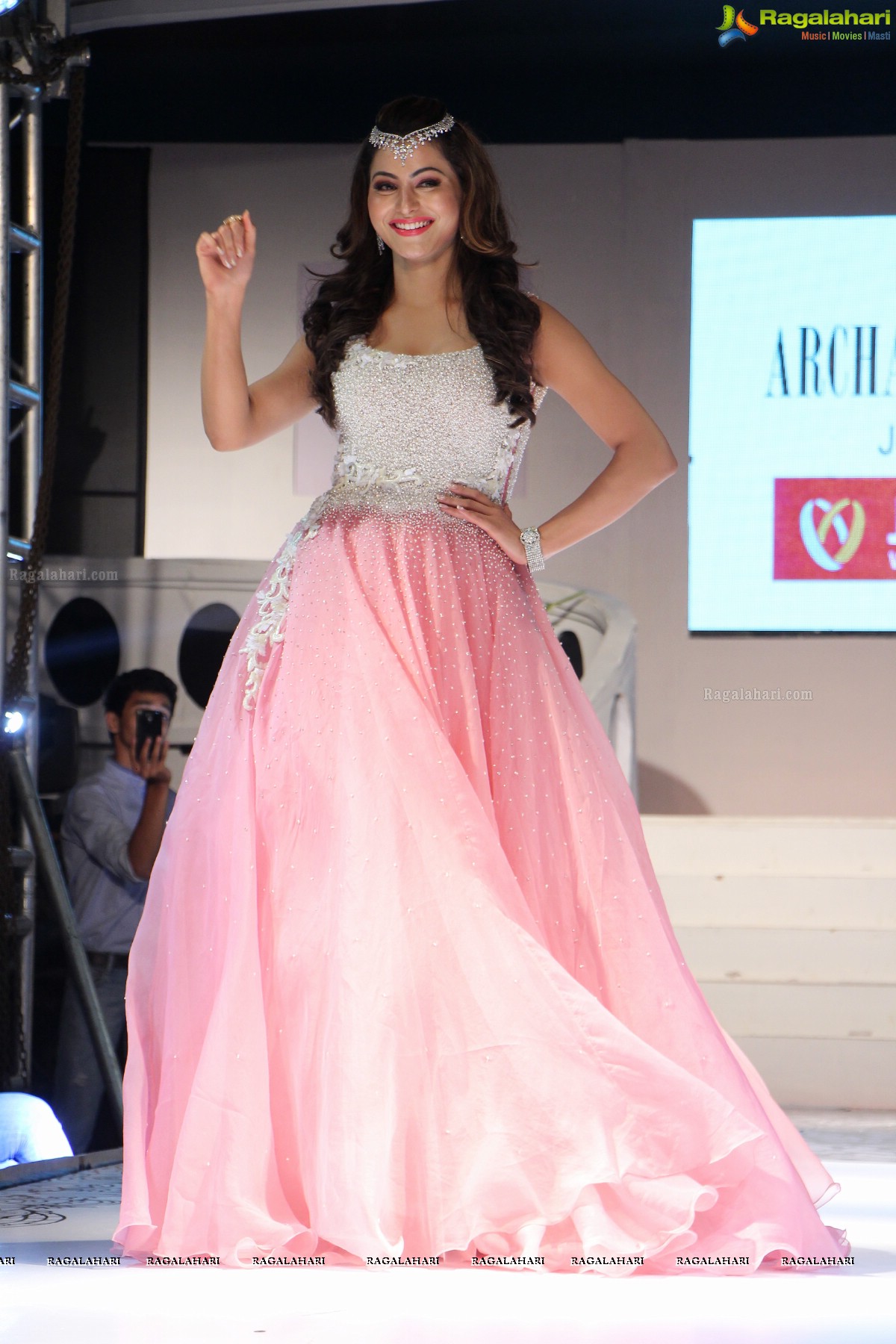 An Exclusive Fashion Show at The Wedding Vows Show, The Westin - Hyderabad Mindspace