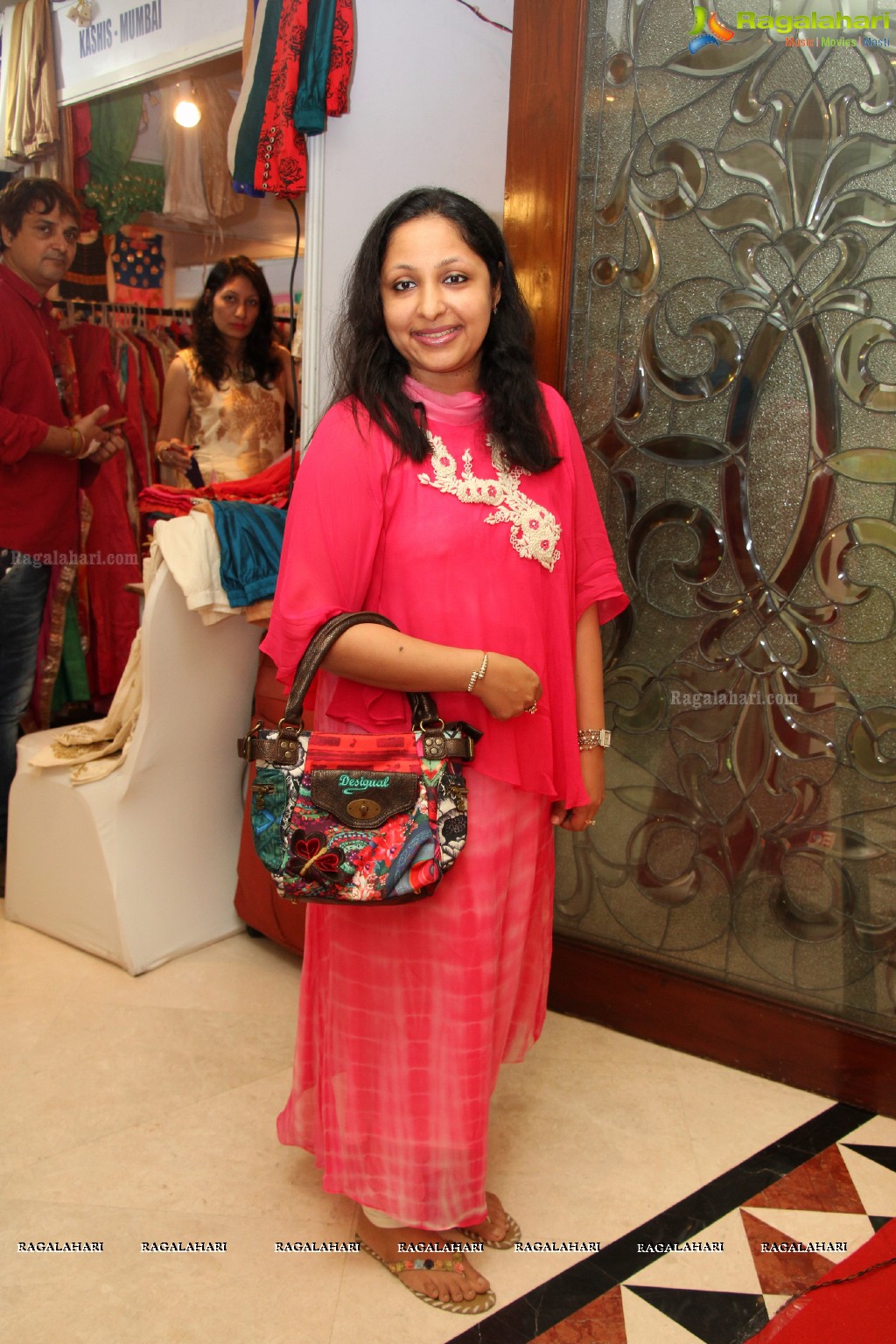 Simrath Juneja inaugurates Trendz Vivah Collection at Taj Krishna