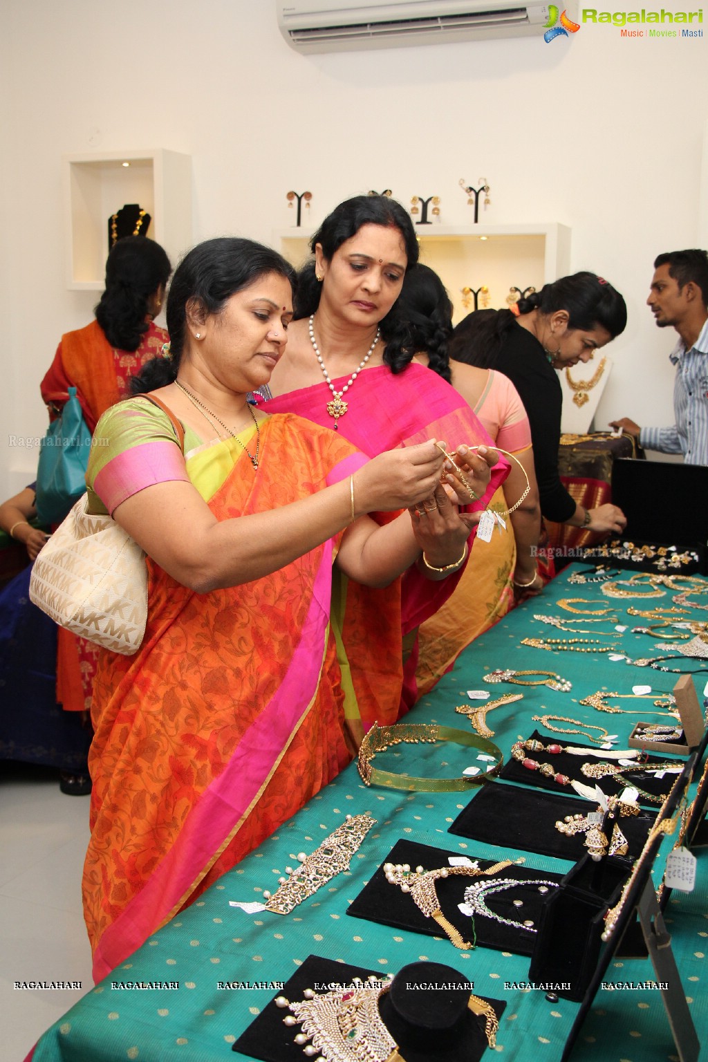 Vastraabharanam Exhibition by Sirisha Mulpura at Yuktalaya, Hyderabad