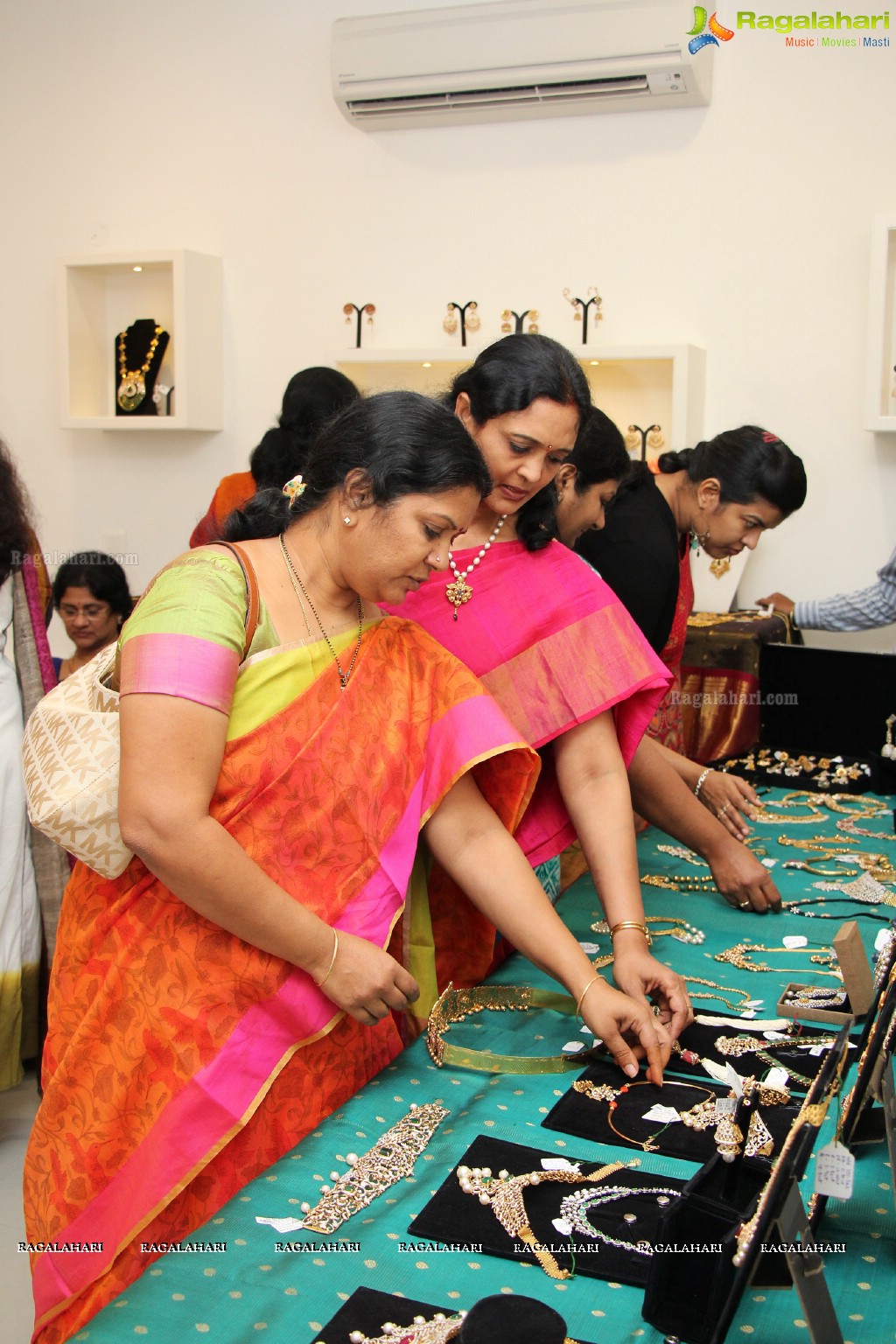 Vastraabharanam Exhibition by Sirisha Mulpura at Yuktalaya, Hyderabad