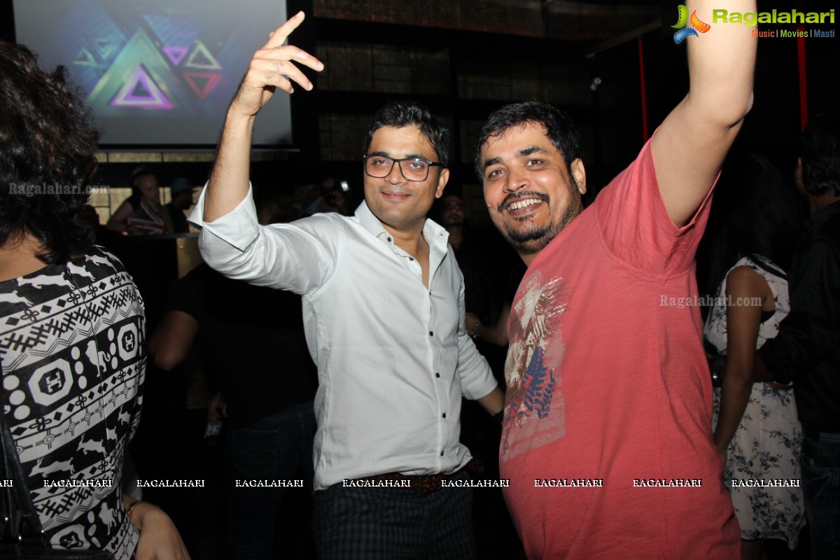 Saturday Night with DJ Berry Gangsta at Playboy Club, Hyderabad