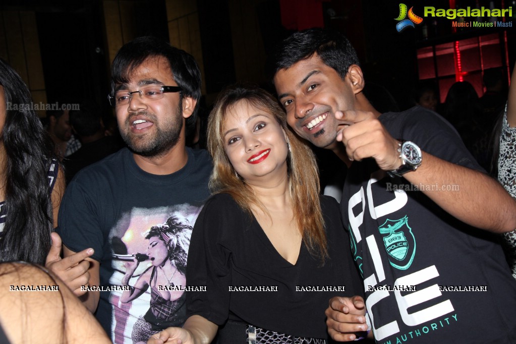 Friday Night with DJ's Rish-E and Pawan at Playboy Club, Hyderabad